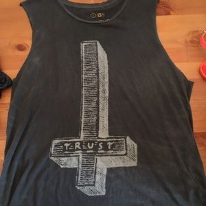 Upside down cross muscle tank